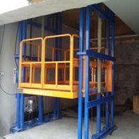 遼寧撫順定做導(dǎo)軌液壓升降貨梯