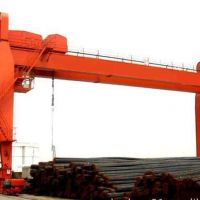 大連門式起重機(jī)