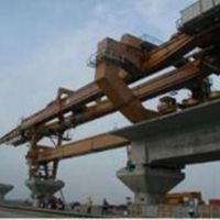 輔助導(dǎo)梁式架橋機，大型桁架式架橋機，書強起重大量供應(yīng)