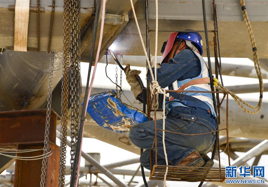 (圖文互動)(3)西藏拉薩貢嘎國際機場新建T3航站樓鋼結構封頂