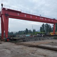 湖北省當(dāng)陽(yáng)市雙梁門式起重機(jī)各種型號(hào)起重機(jī)，行吊廠家直銷