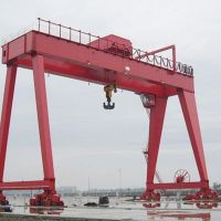 杭州港口起重機(jī)，輪胎起重機(jī)