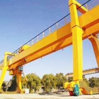 寧波起重機(jī)-雙梁門(mén)式起重機(jī)，龍門(mén)吊