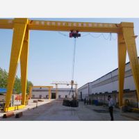 MH型電動(dòng)葫蘆門式起重機(jī)（包廂式）